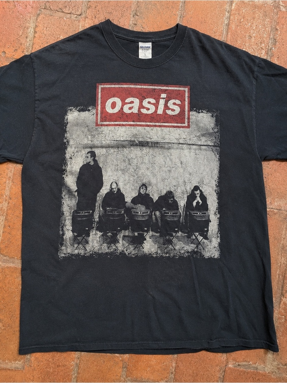 Gildan 5000 Black Oasis Band Graphic Tee with Red Logo, Y2K Size L